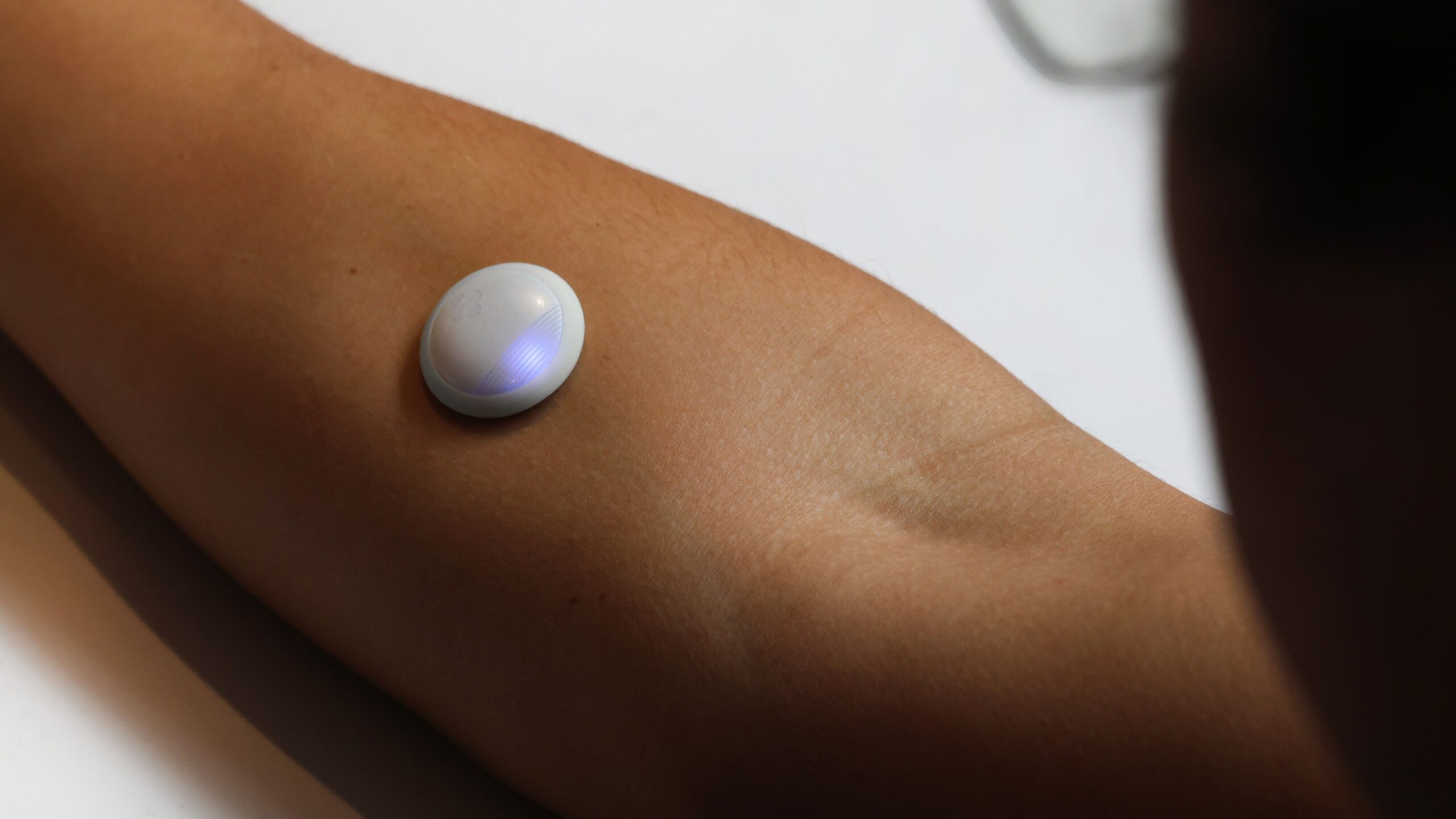 biolinq’s-color-coded-glucose-sensor-patch-nets-fda-clearance